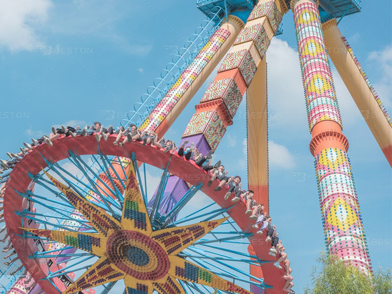 theme park pendulum rides